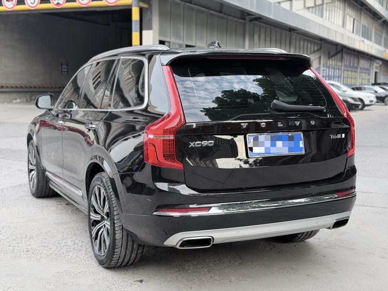 Volvo XC90 - фото 3