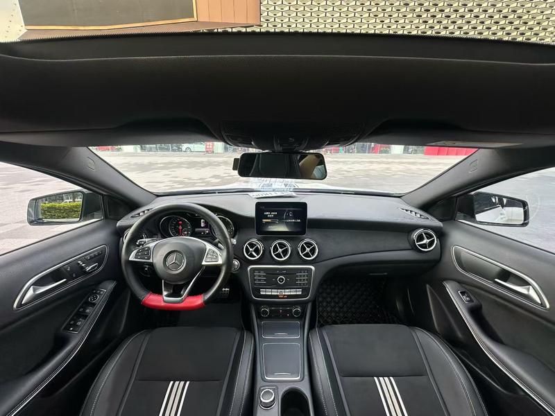 Mercedes-Benz GLA - фото 3