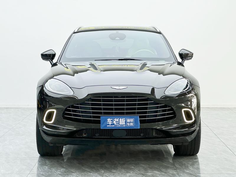 Aston Martin DBX - фото 1