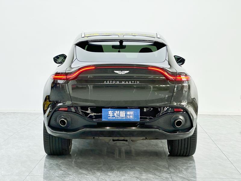 Aston Martin DBX - фото 4