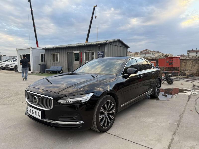 Volvo S90 - фото 0