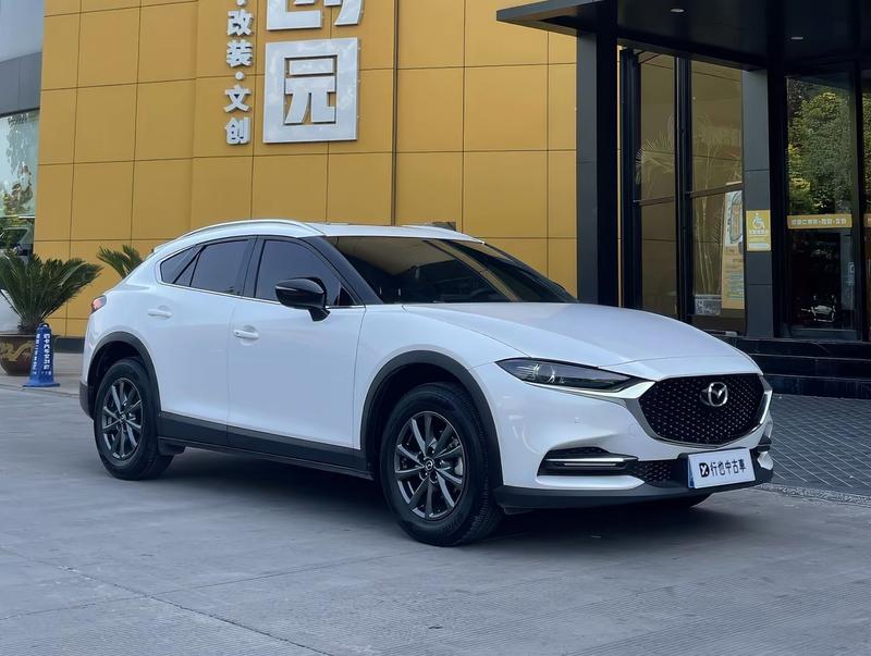Mazda CX-4 - фото 2