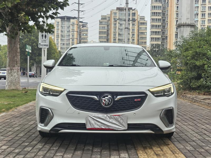Buick Regal - фото 1