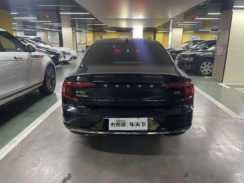 Volvo S90 - фото 3