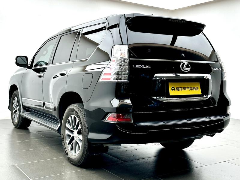 Lexus GX - фото 4