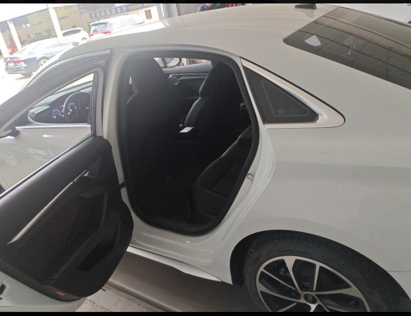 Audi A3 - фото 4