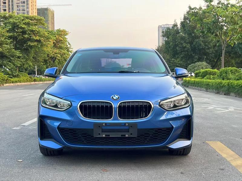BMW 1-Series - фото 1
