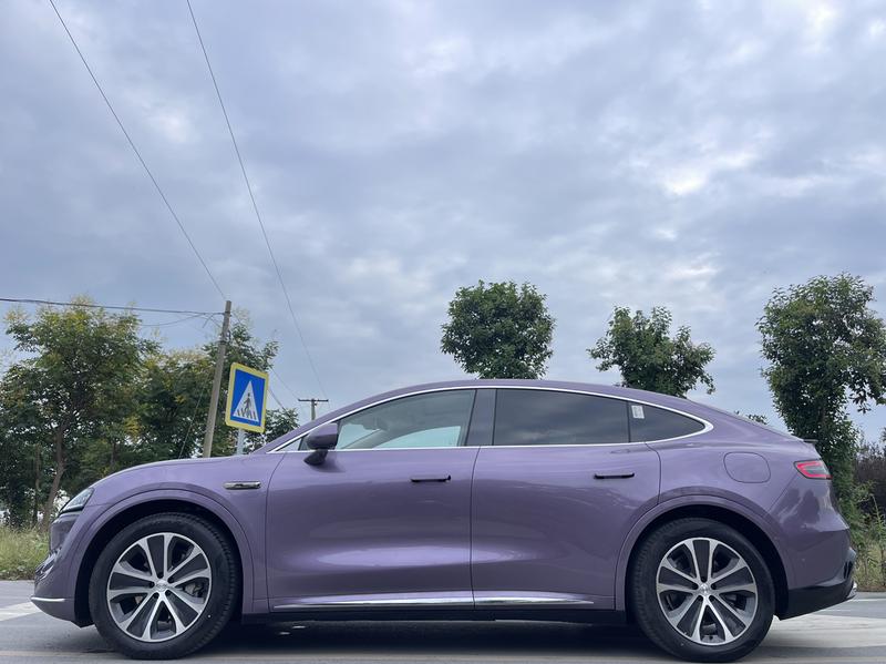 Luxeed R7 - фото 3
