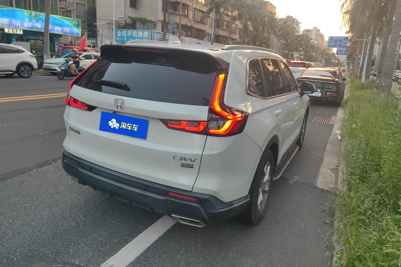 Honda CR-V - фото 2