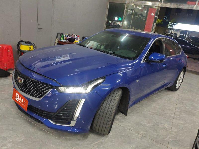 Cadillac CT5 - фото 0