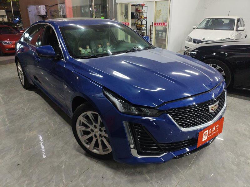 Cadillac CT5 - фото 1