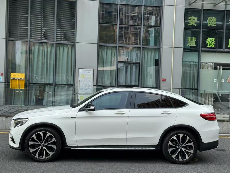 Mercedes-Benz GLC - фото 2