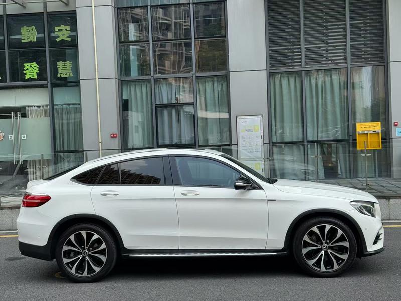 Mercedes-Benz GLC - фото 4