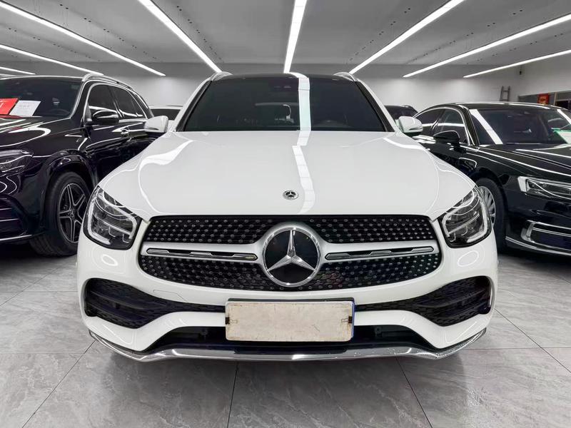 Mercedes-Benz GLC - фото 1