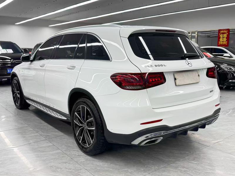 Mercedes-Benz GLC - фото 3