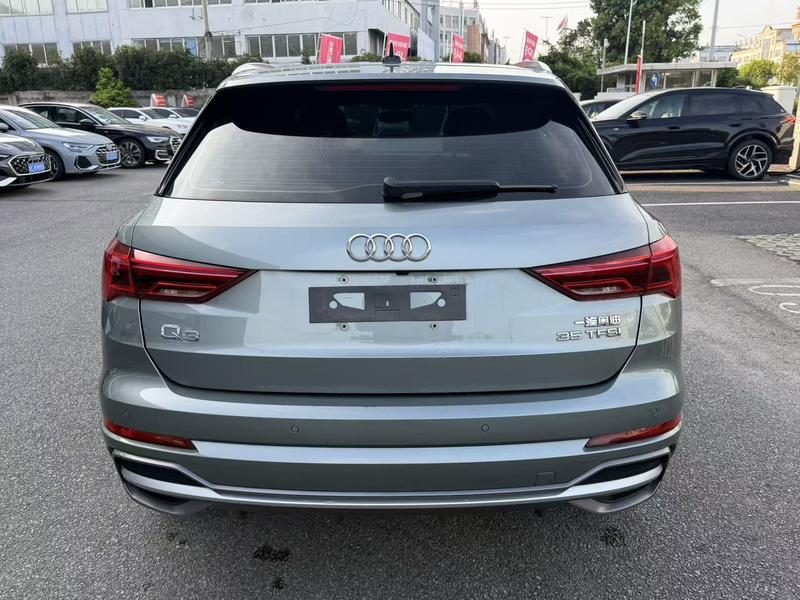 Audi Q3 - фото 3
