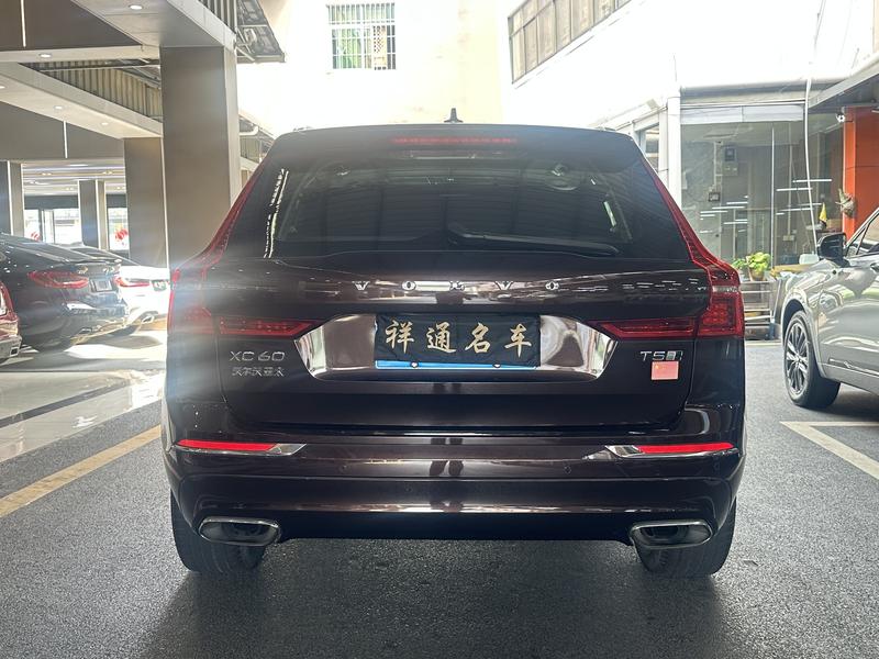 Volvo XC60 - фото 4