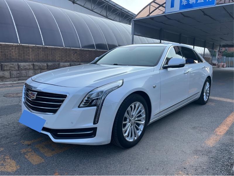 Cadillac CT6 - фото 0