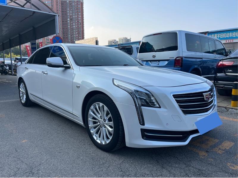 Cadillac CT6 - фото 2