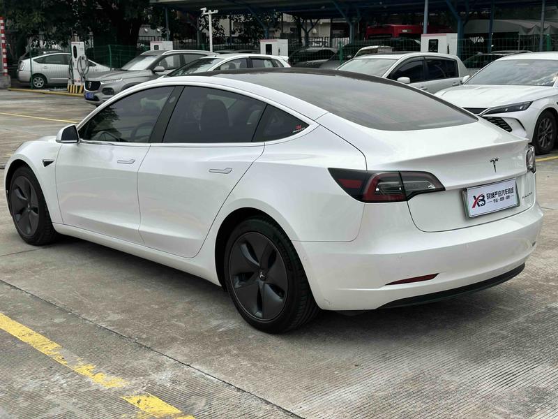 Tesla Model 3 (Import) - фото 3