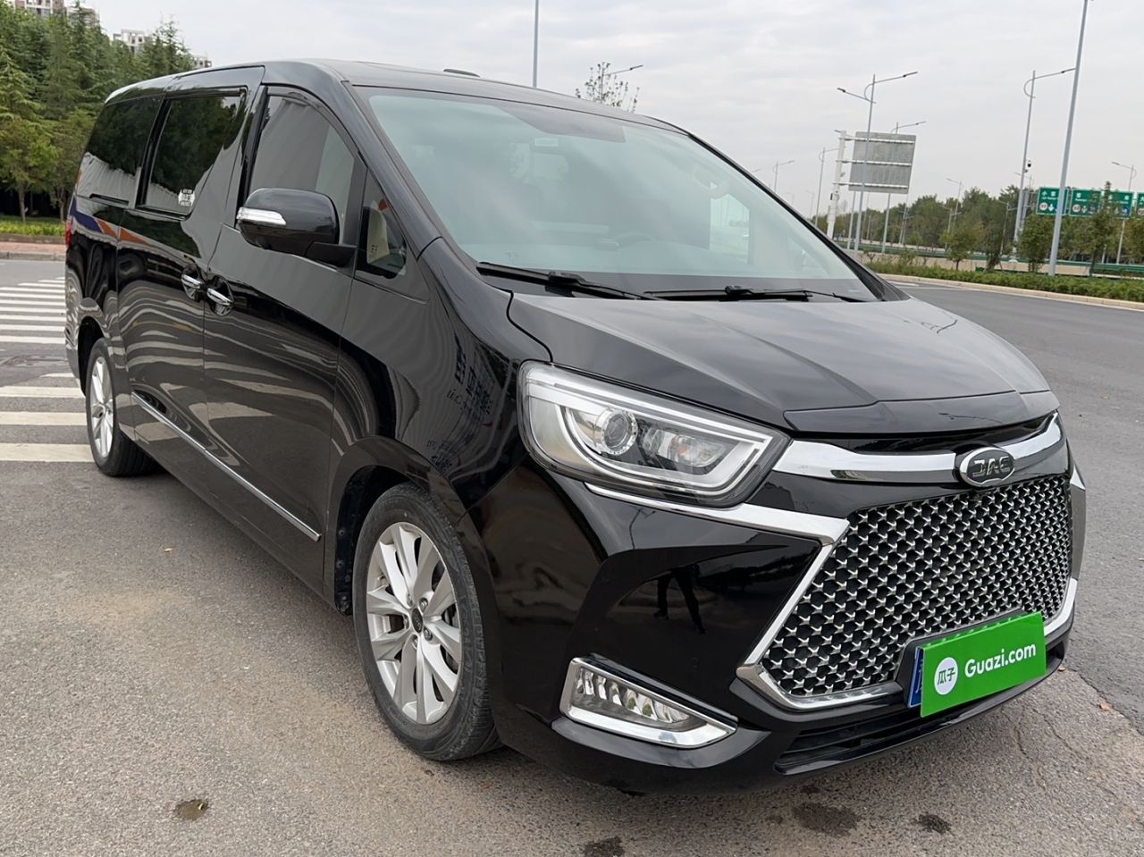 JAC Refine Refine L6 MAX - фото 2