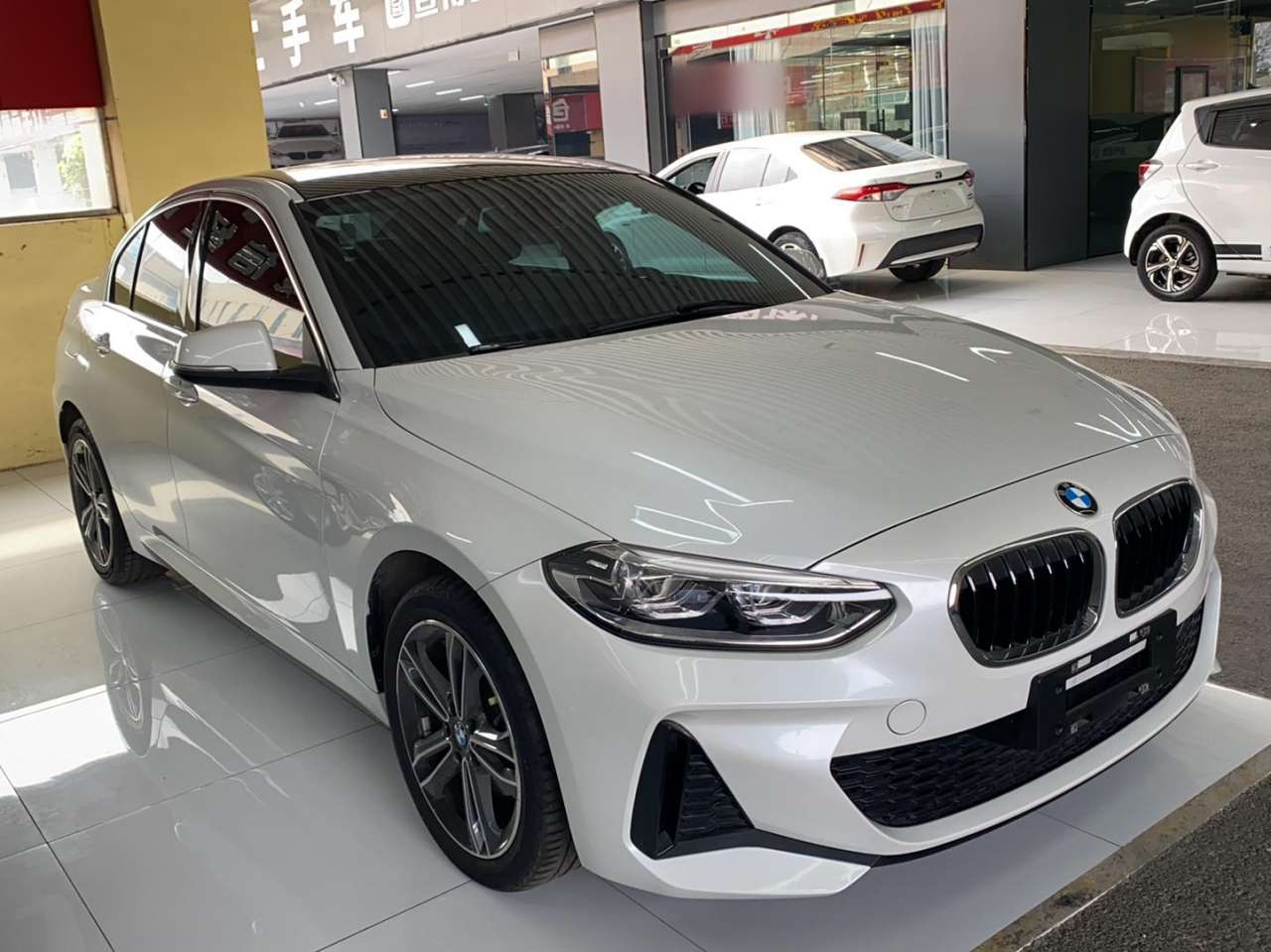 BMW 1-Series - фото 2