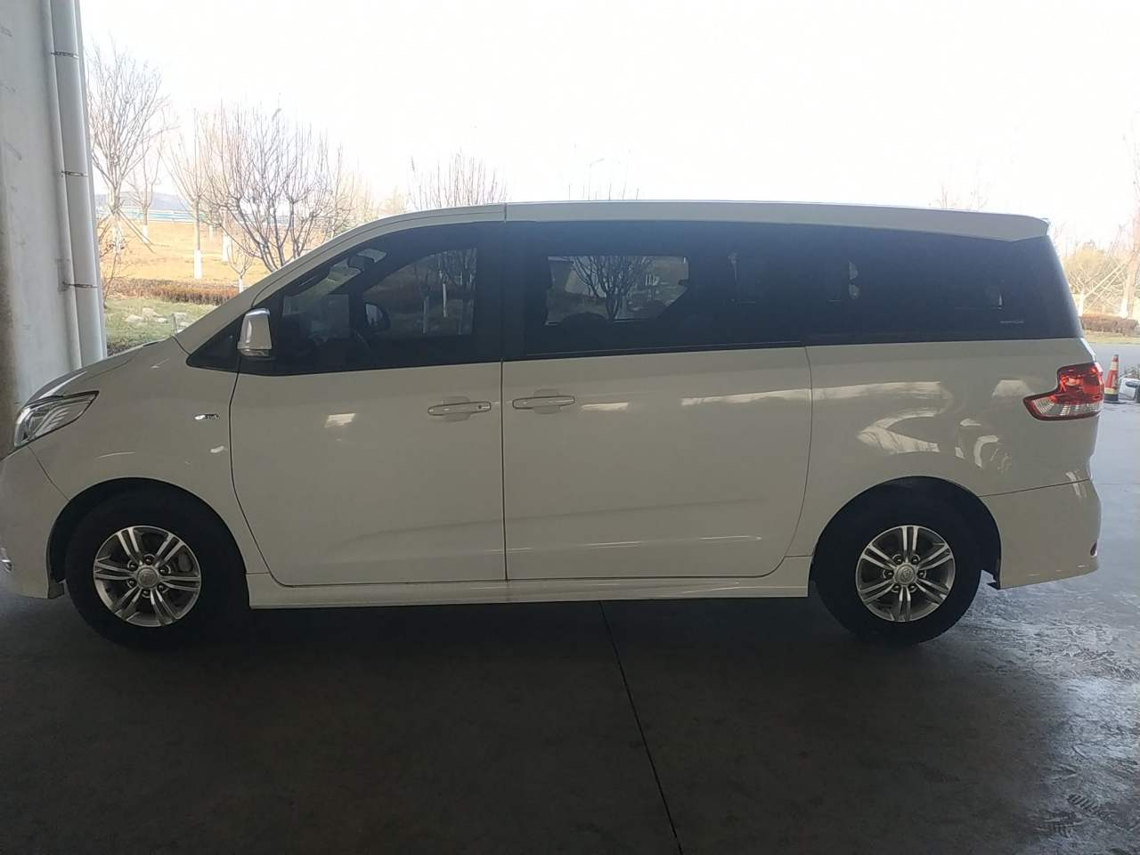 Maxus G10 - фото 3