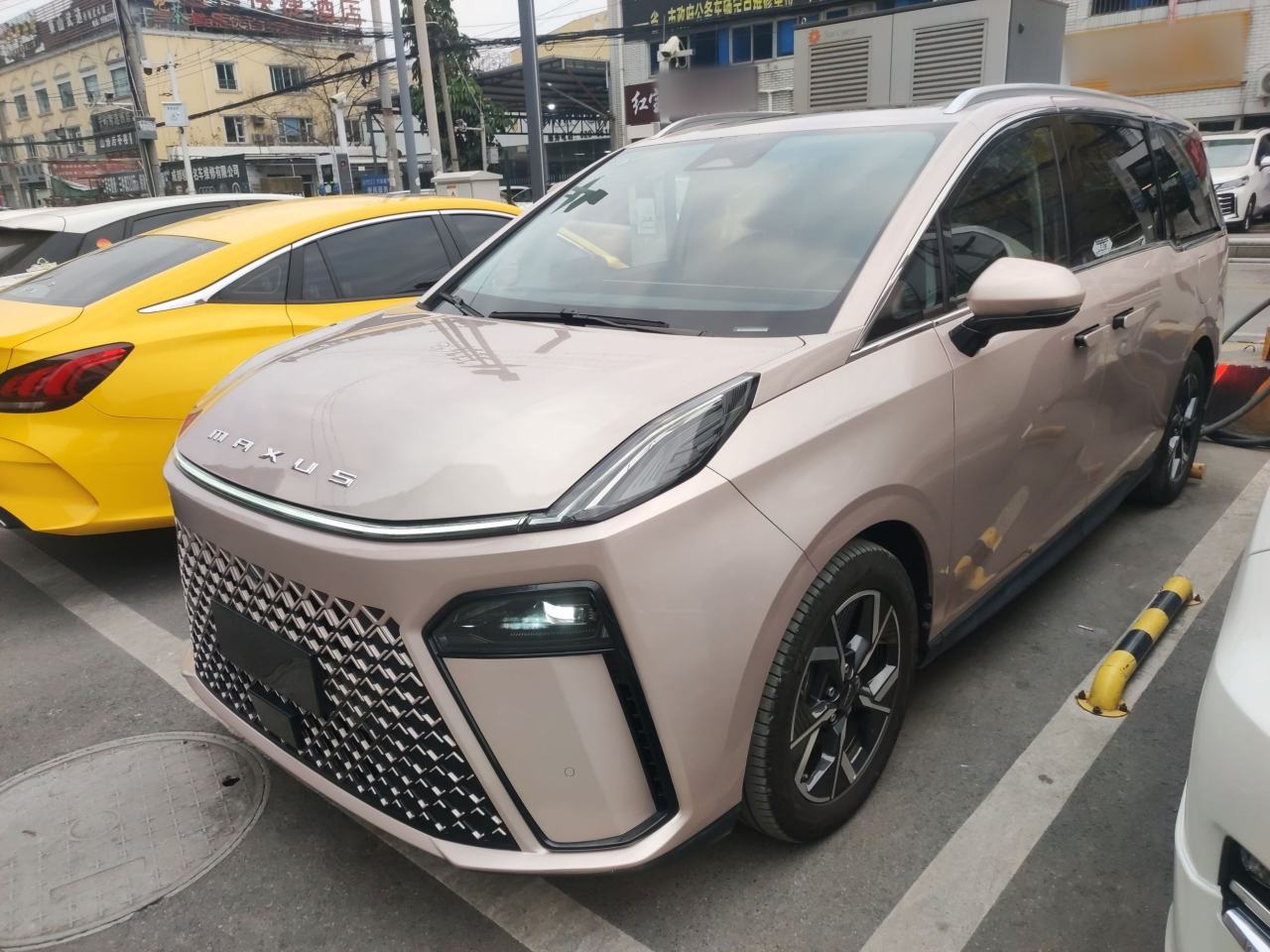 Maxus G70 - фото 0