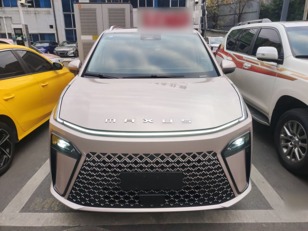Maxus G70 - фото 1