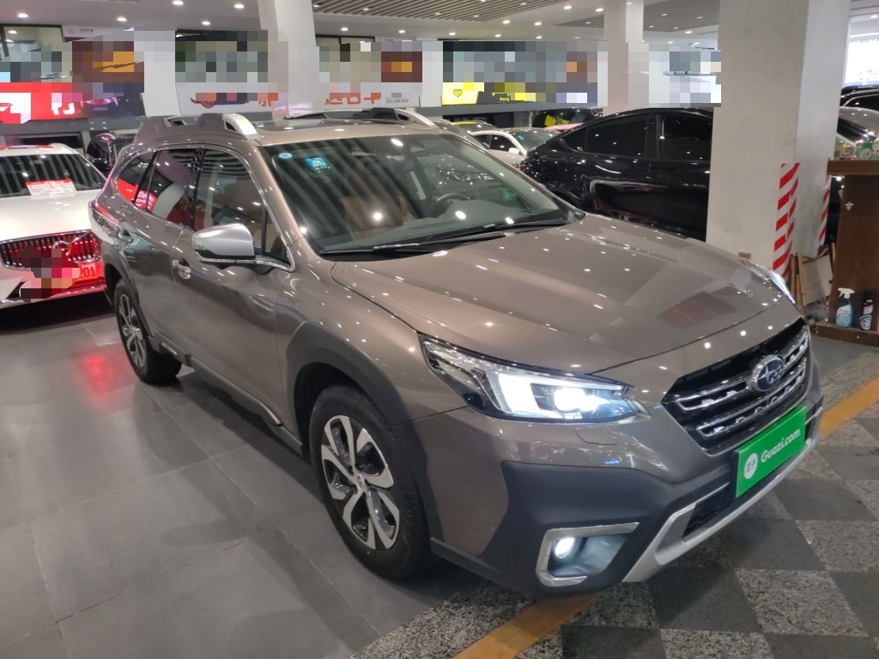 Subaru Outback - фото 2