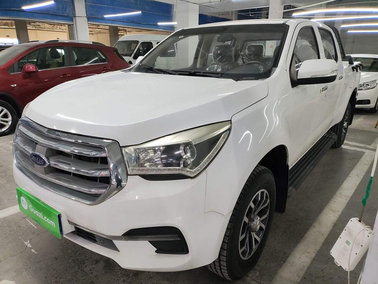 Isuzu TAGA - фото 0