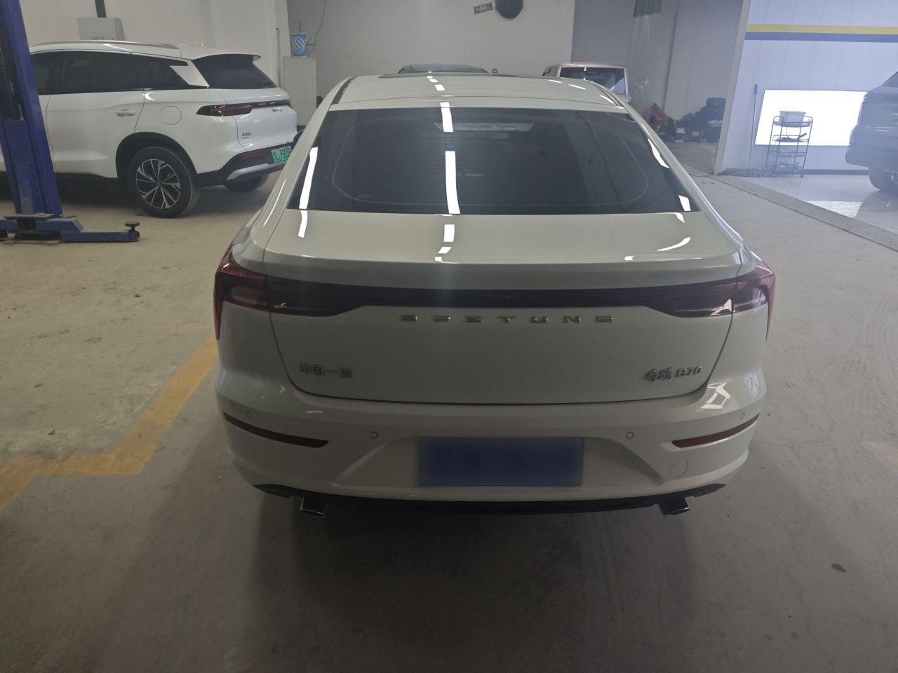 Besturn B70 - фото 2