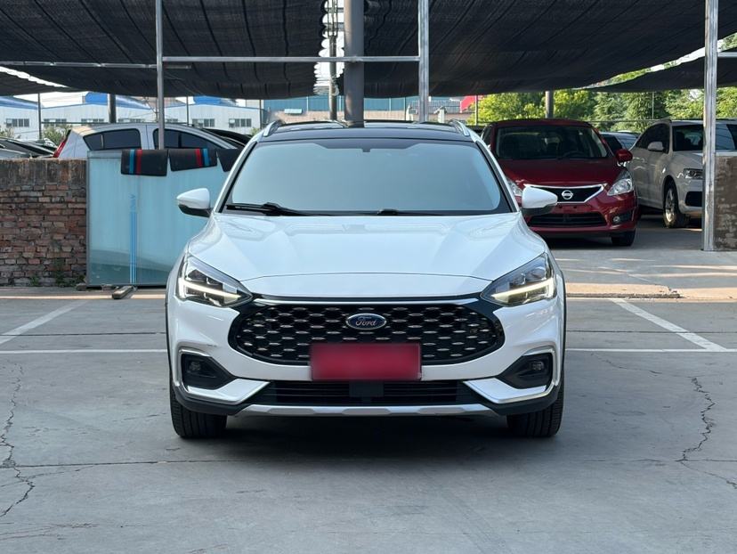 Ford Active - фото 4