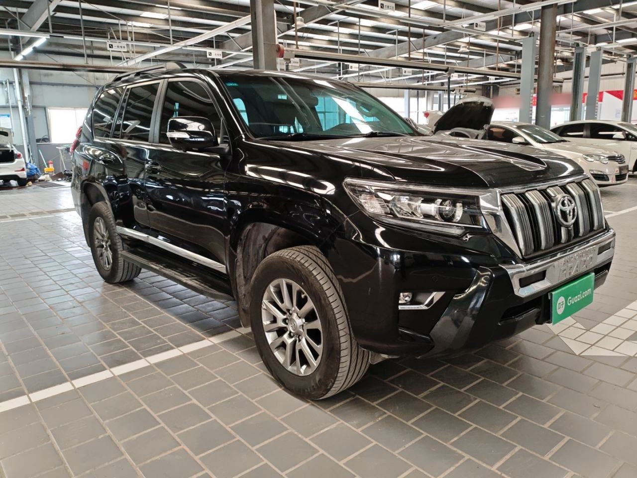 Toyota Prado (Import) - фото 4
