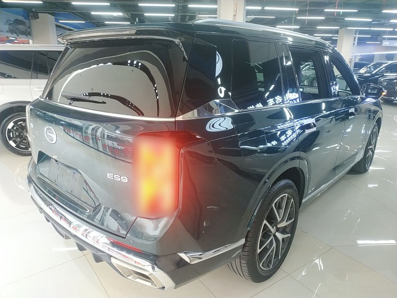 GAC Trumpchi ES9 - фото 3