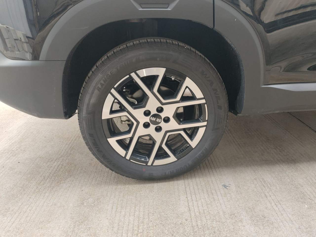BAIC OFF-ROAD BJ30 - фото 3