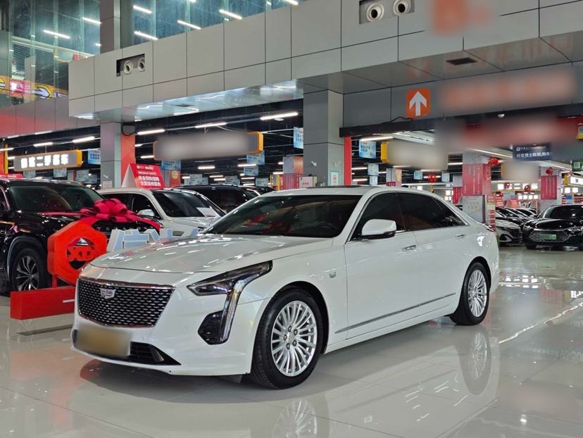 Cadillac CT6 - фото 0