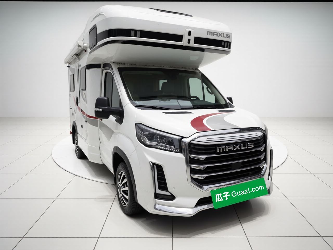 Maxus V100 - фото 2