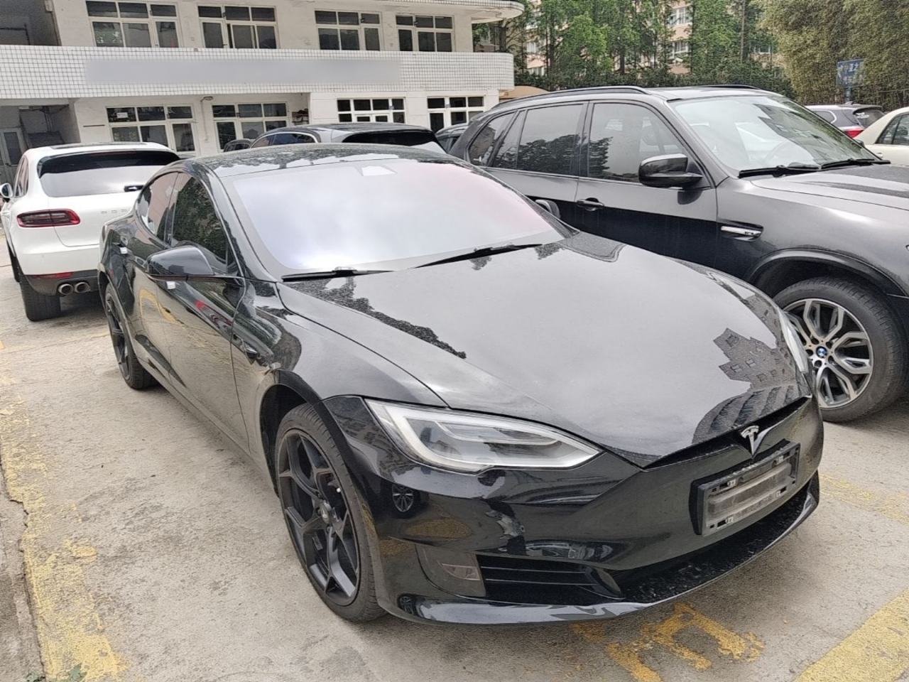 Tesla Model S - фото 4