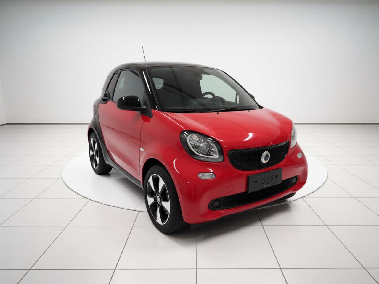 smart fortwo - фото 2