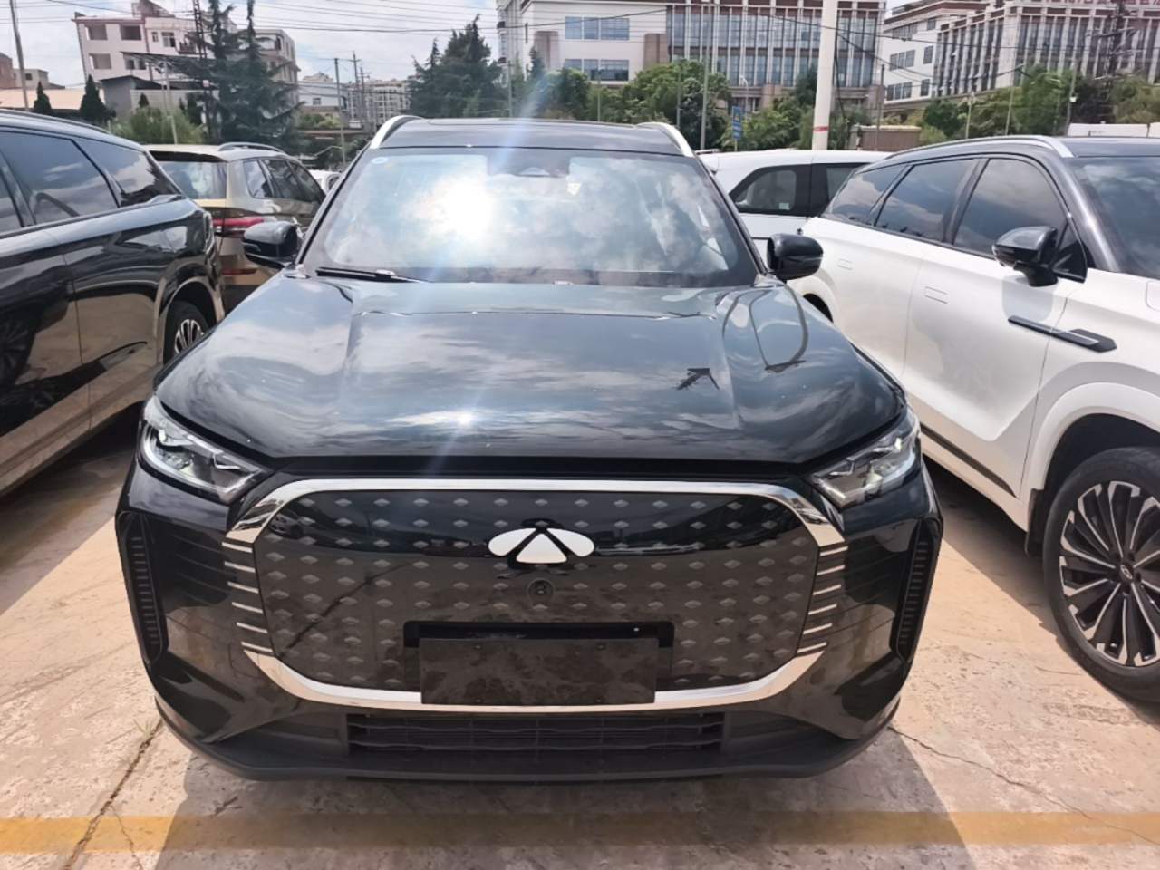 Chery Fengyun Fengyun T8 - фото 1