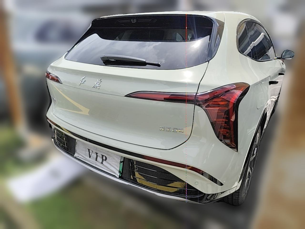 Hongqi 06 - фото 3