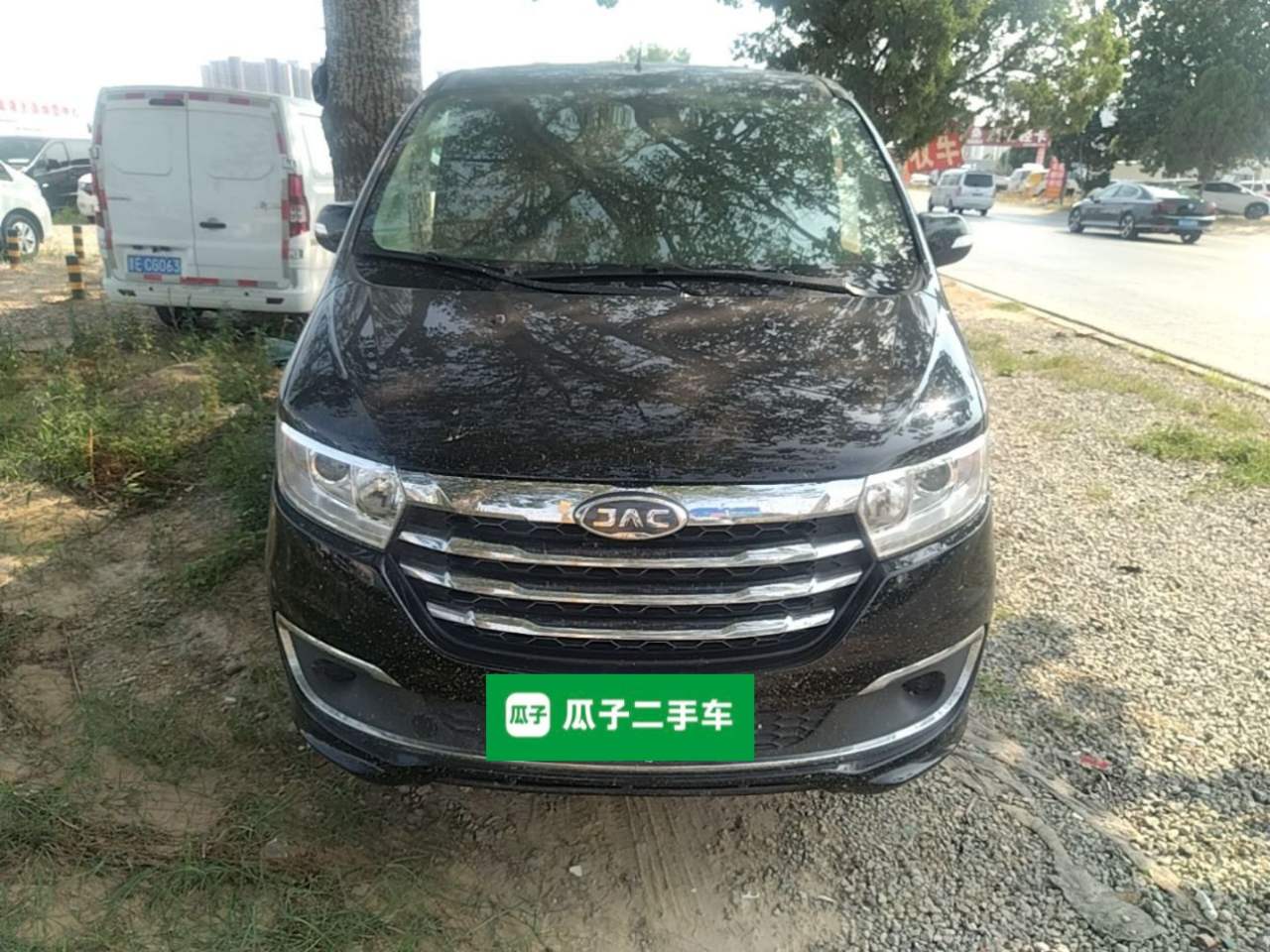 JAC Refine M3 - фото 1