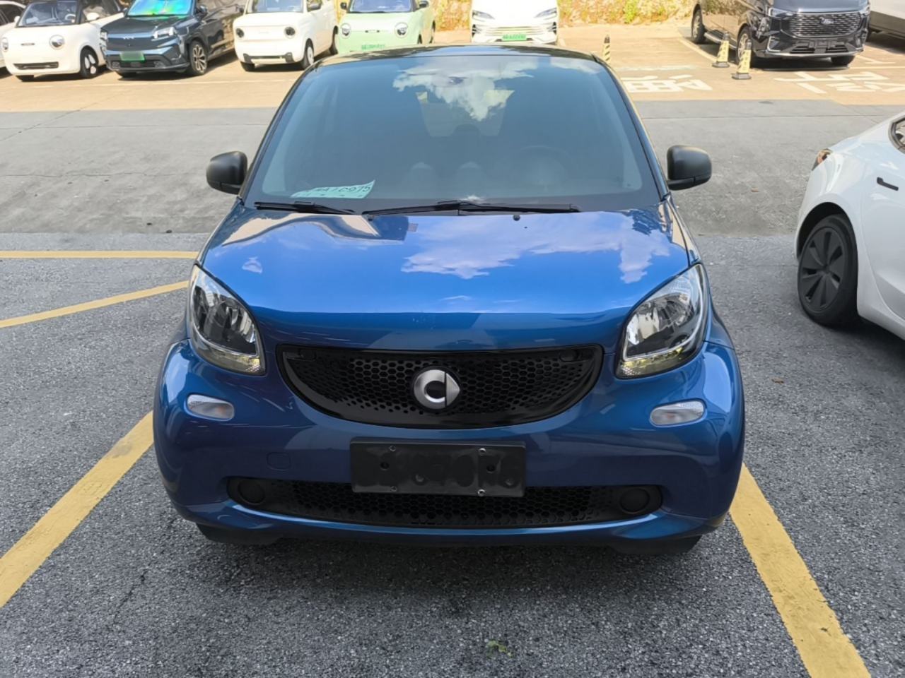 smart fortwo - фото 1