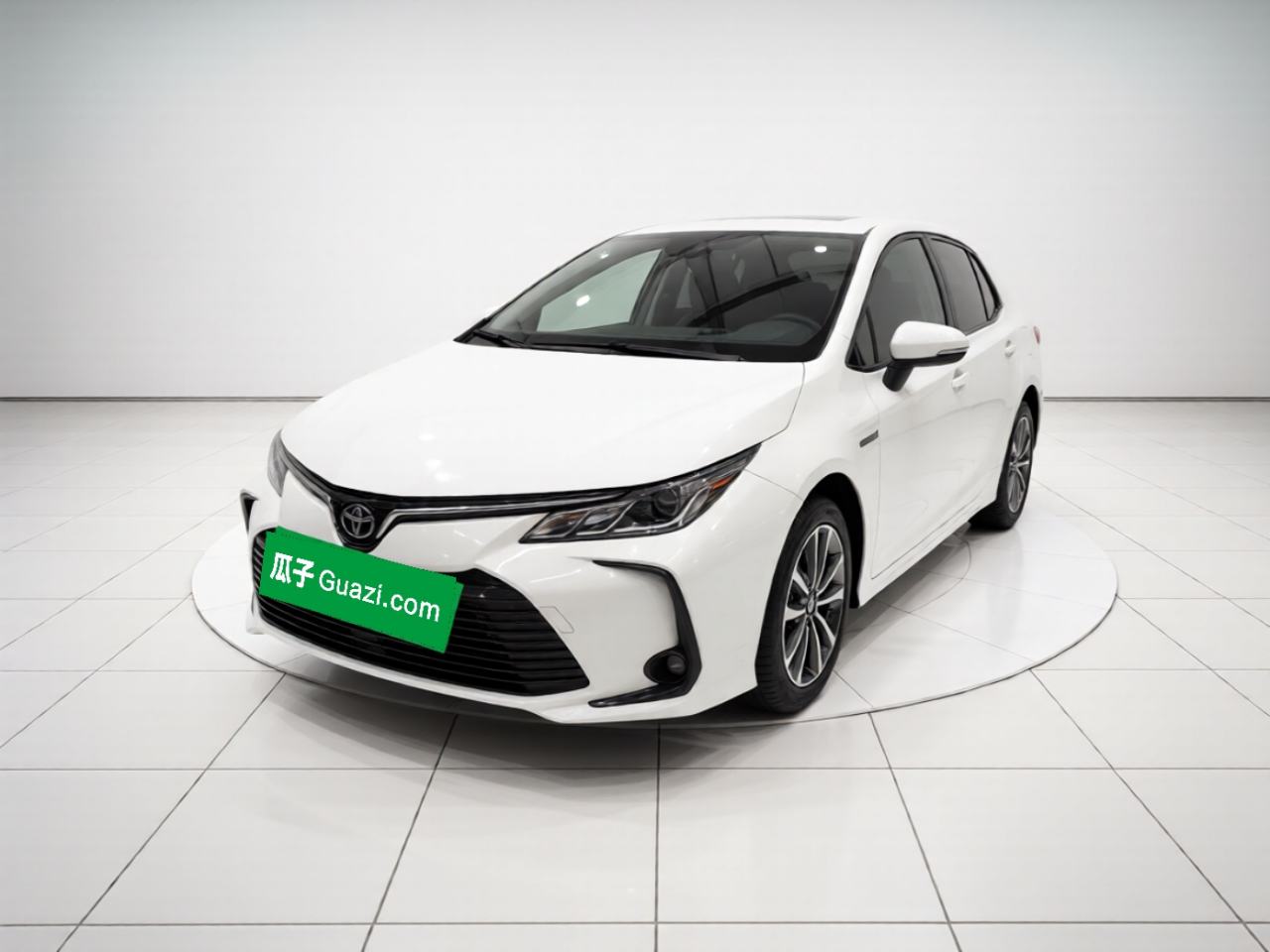 Toyota Corolla - фото 0