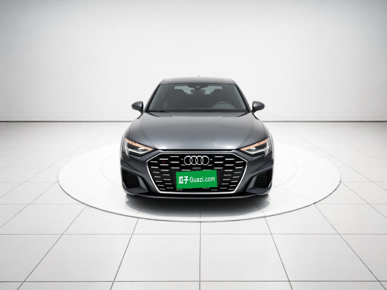 Audi A3 - фото 1