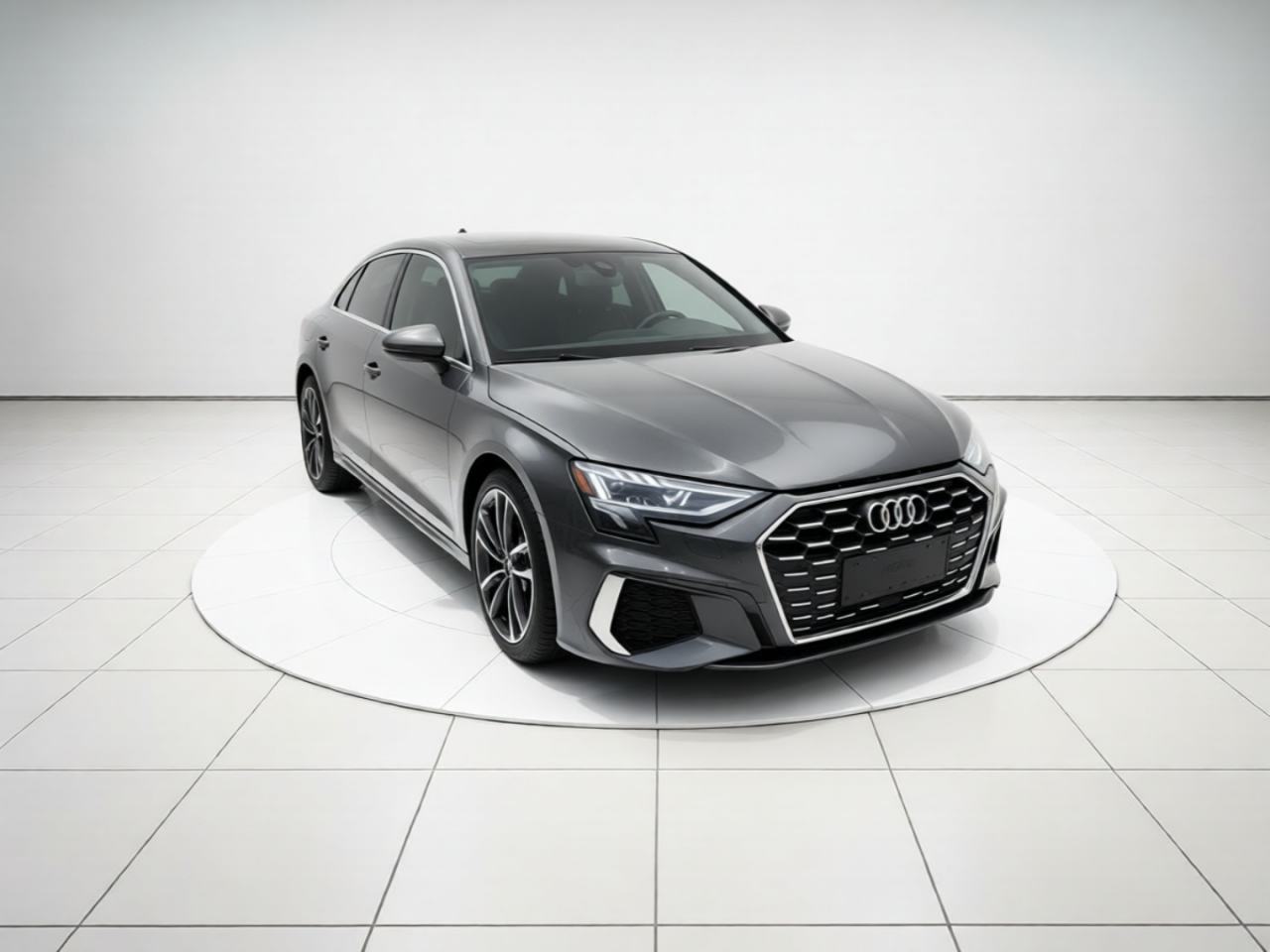 Audi A3 - фото 2