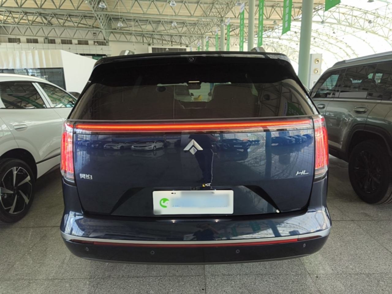 GAC Hyptec HL - фото 2