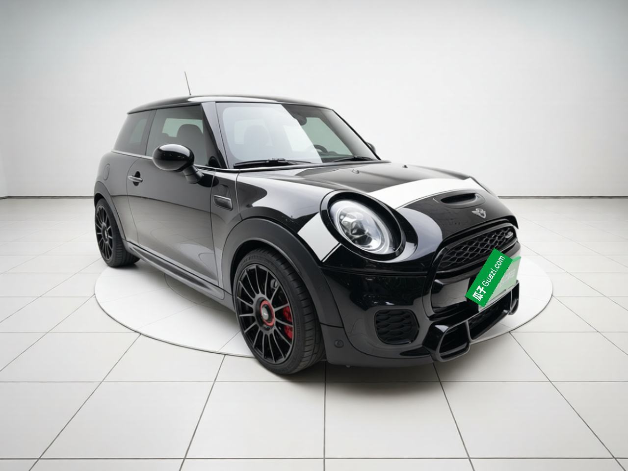 MINI JCW - фото 2