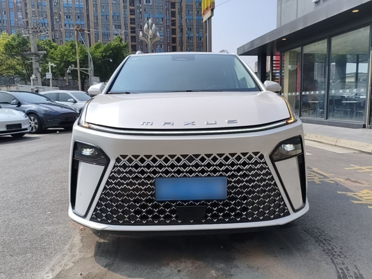 Maxus G70 - фото 1
